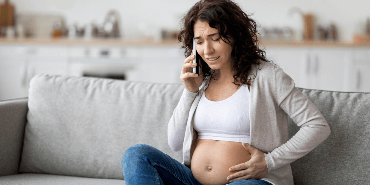 Grčevi tijekom trudnoće: Uzroci, Simptomi i Upravljanje nelagodom