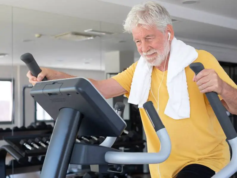 Koliko vam je tjelovježbe potrebno ako ste stariji od 65 godina?