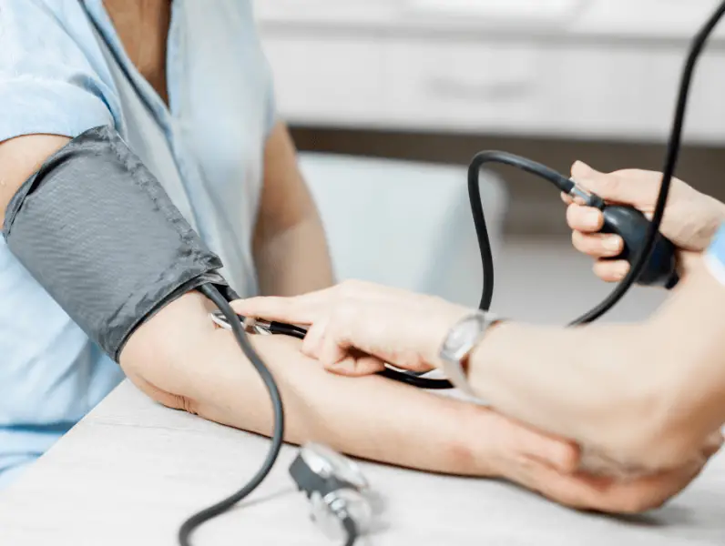 Što je hipertenzija i koji su rani simptomi i znakovi