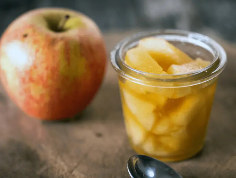 Kompot od jabuka - Ukusna i Zdrava Poslastica koju Svi Trebaju Piti