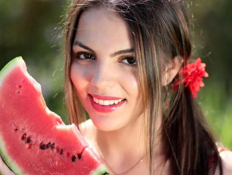 11 razloga zašto redovito jesti lubenicu